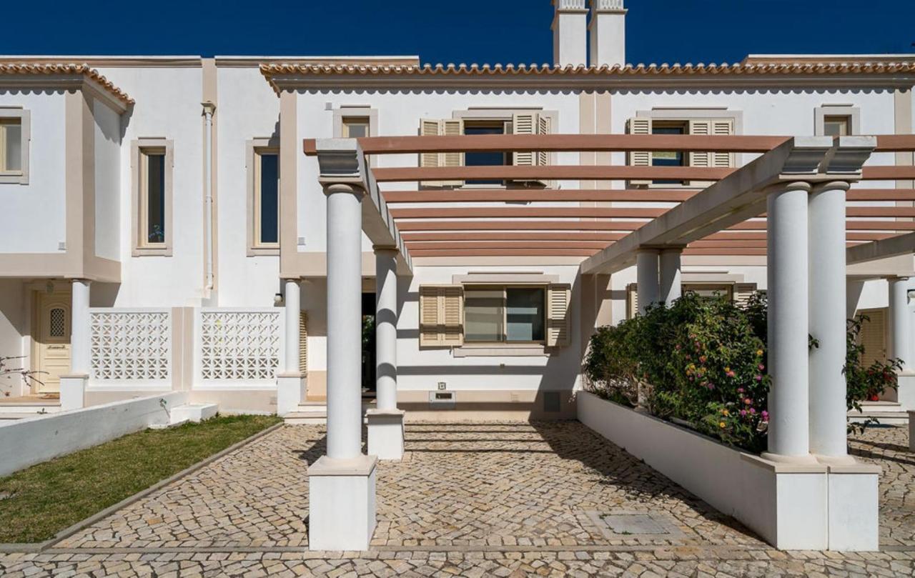 Villa Cantinho By Intiholidays アルブフェイラ エクステリア 写真